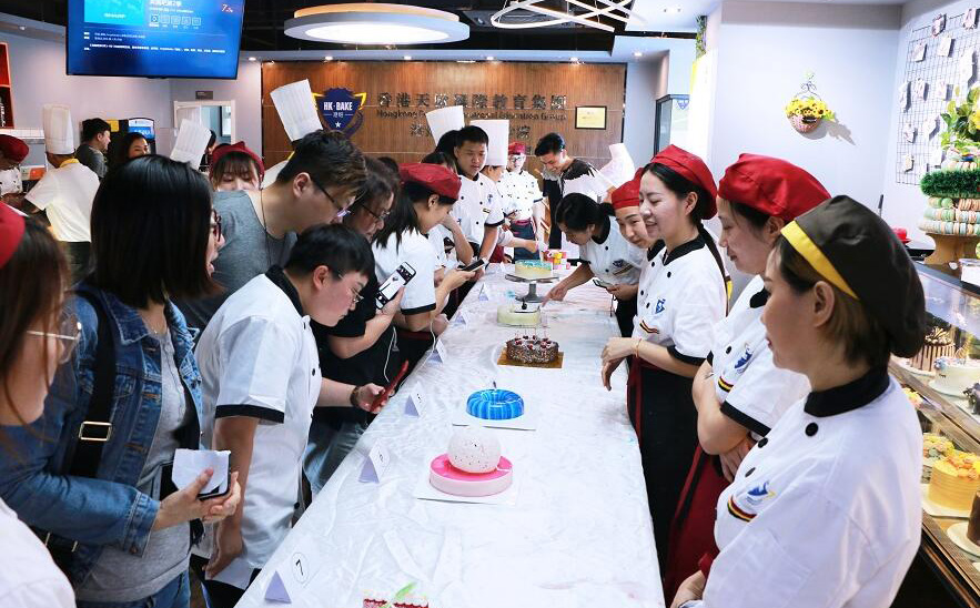 杭州港焙西点烘焙培训学校比赛成品展示