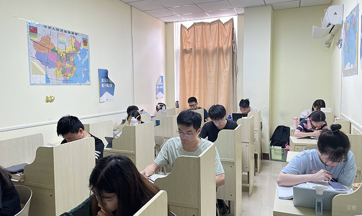 长春领君教育_学习环境