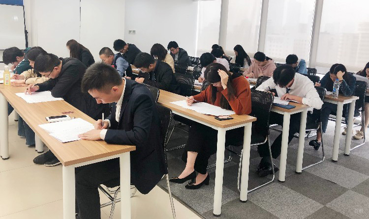 考试环境