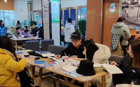 学校环境图片