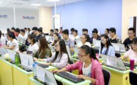 南宁达内教育_学员上课中