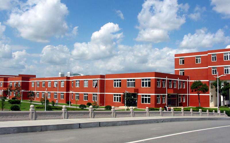 上海艺术高中学校教学楼