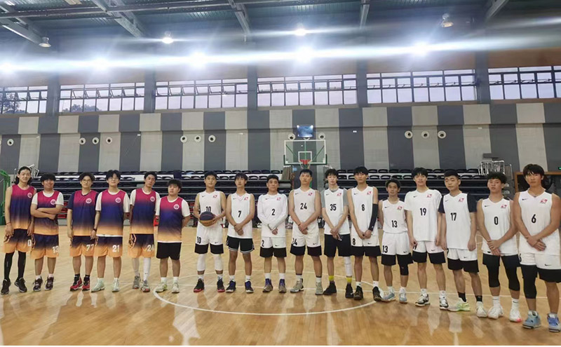 上海艺术高中学校学员篮球赛