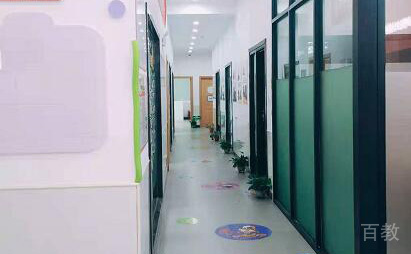 学校走廊