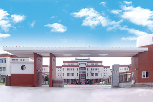 学校正大门
