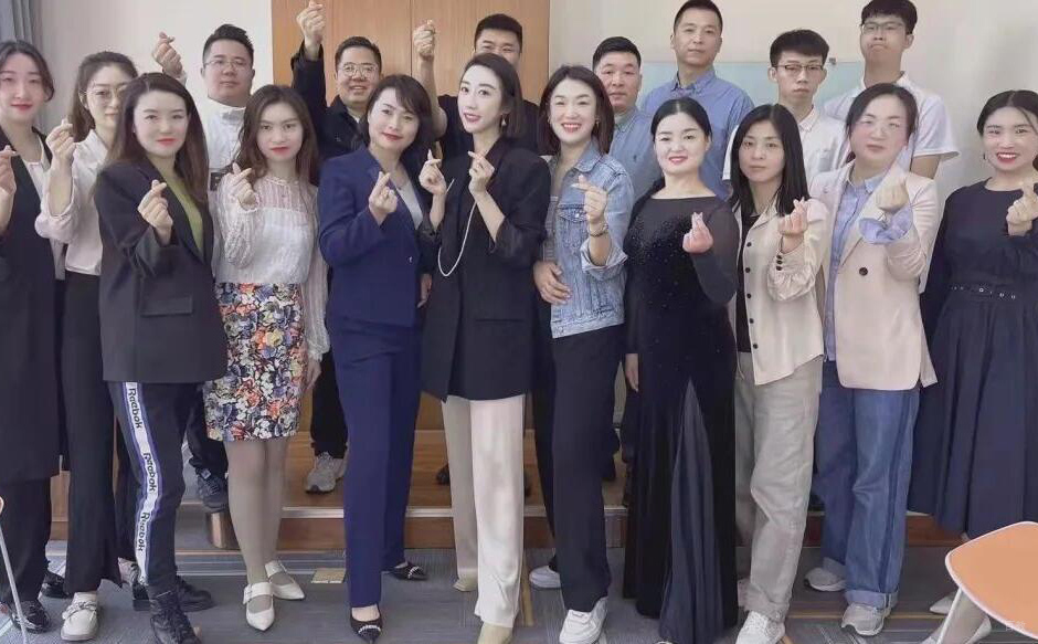 语苏教育师资团队