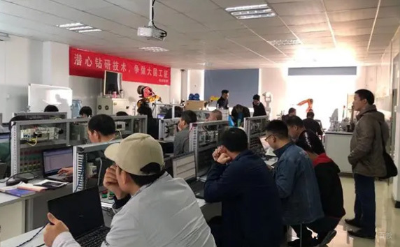 上海程控教育_相册图片