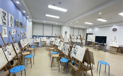 上海上师附二外日本国际高中学校画室