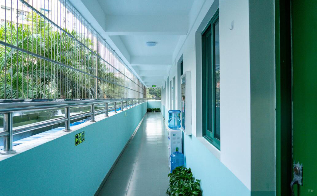 学校走廊