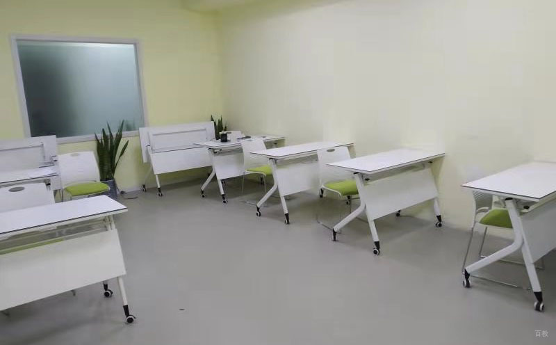 长春文蓝留学_教室环境