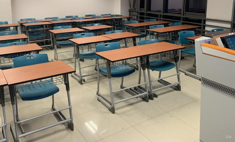 北京外国语大学_教室环境
