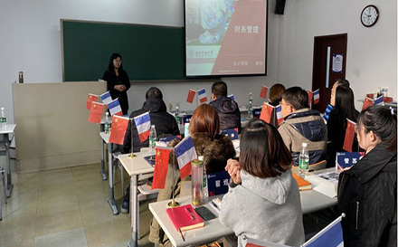 上海考研之家教室环境