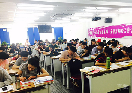 校区学员上课场景展示
