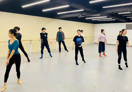 北京柏昱舞蹈艺考_学员上课场景展示