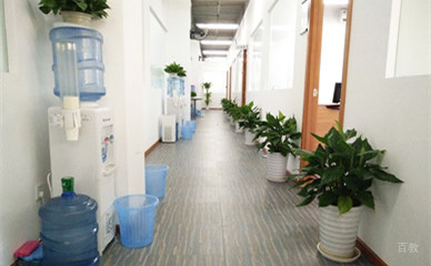 广州IT认证培训中心_学校走廊