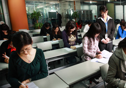 北京万学海文考研_校区学员上课场景展示