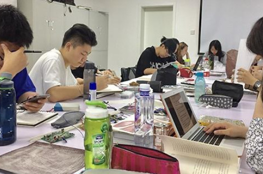 学校环境