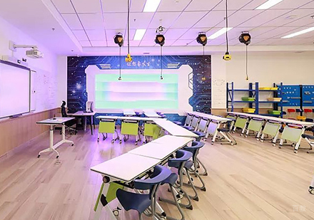 合肥新华公学_校区授课教室环境展示