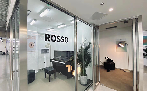 沈阳ROSSO艺术留学_前台环境