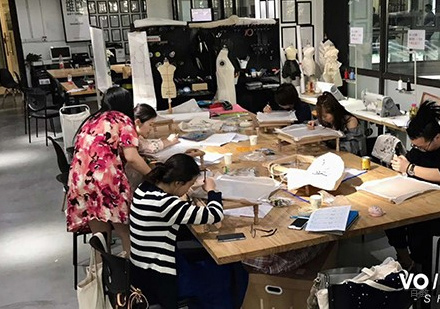 校区学员上课场景展示