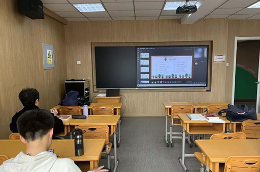 北京新东方欧亚教育校区学员学习场景展示