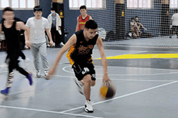 广州叩丁狼教育篮球比赛