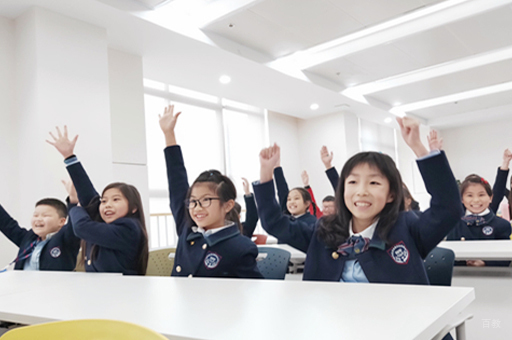 校区学员上课场景展示