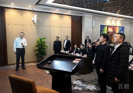 校区老师教学场景展示