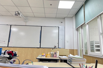广州学大中高考复读学校学习教室环境