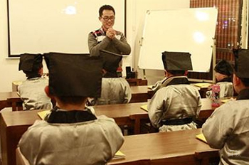 深圳心合六艺国学馆_书法课氛围