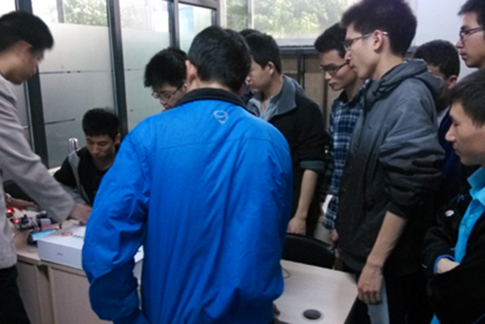 学员参观