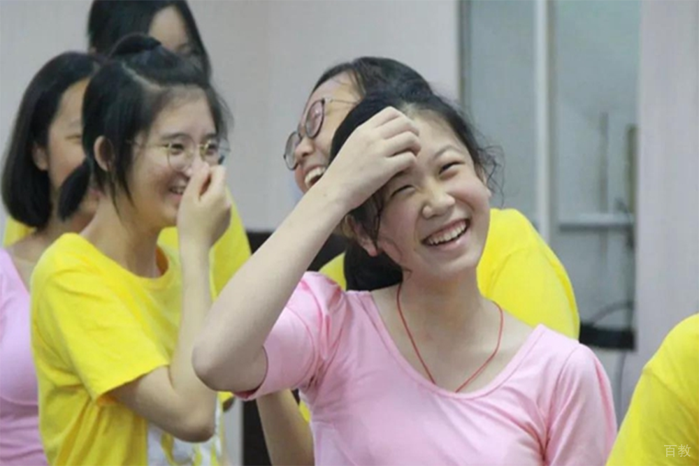 长沙罗丹礼仪_学员照片