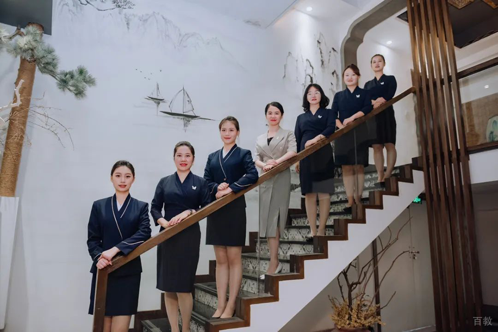 长沙罗丹礼仪_学员风采