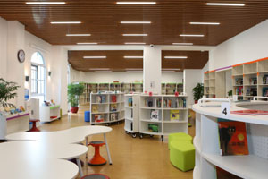 校园图书馆