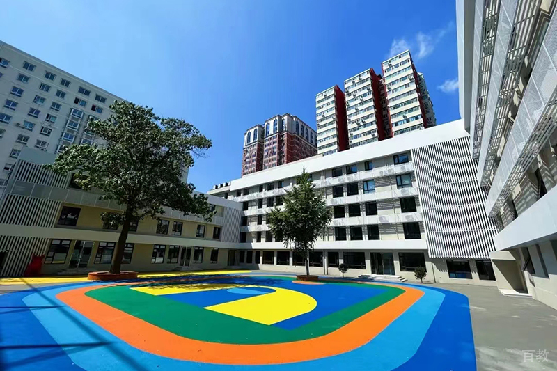园区操场2