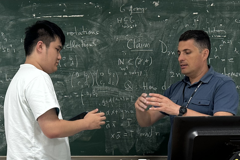 南宁研课教育_师生学习