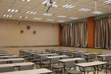 福州学诚国际教育_教室环境