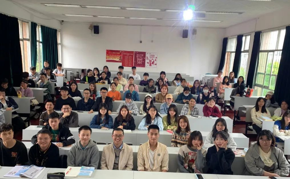 学员合影