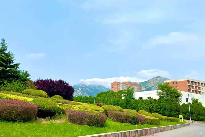 大连外国语大学_学校环境