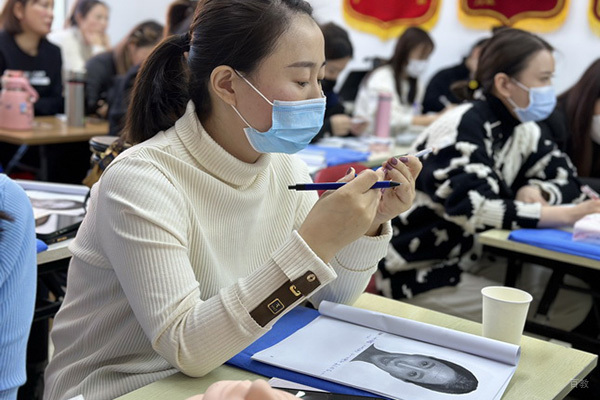 沈阳欣迪美业教育_学习氛围