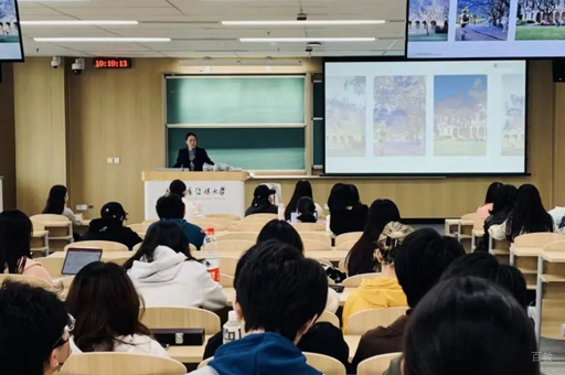 北京中国传媒大学国际本科_校区课堂场景展示