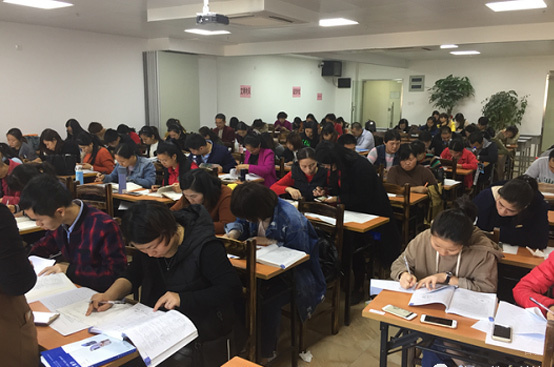 泉州新星培训学校_学员上课