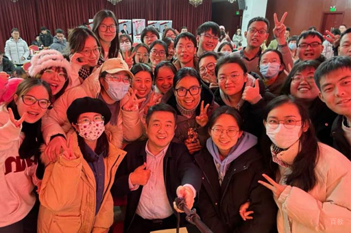 报名学员合影留念