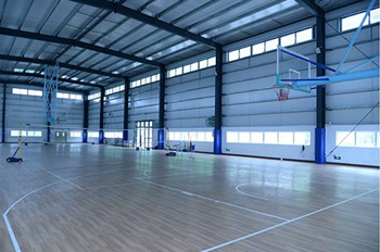 广州亚加达国际预科青藤学院篮球场