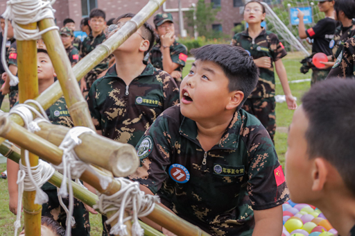 武汉铭门将帅夏令营_校区学员课堂场景展示