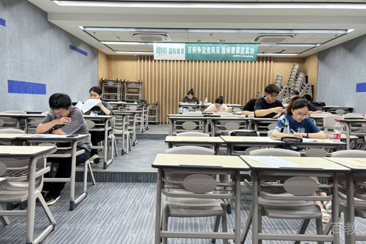 学员上课照片