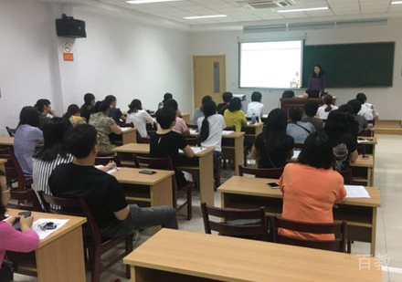 校区学员上课场景展示