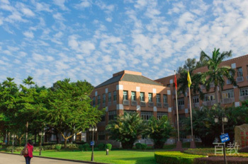 广州新加坡管理学院SIM_学院照片