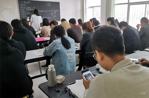 校区学员上课场景展示