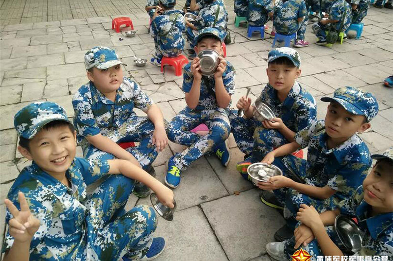 北京黄埔军事冬夏令营_吃饭环境